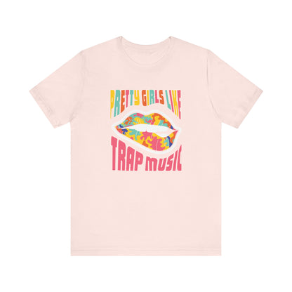 Pretty girls  - Tee